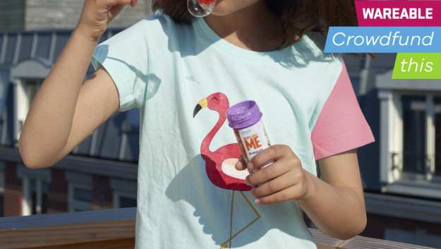 This smart t-shirt changes colour to help your kid avoid sunburn