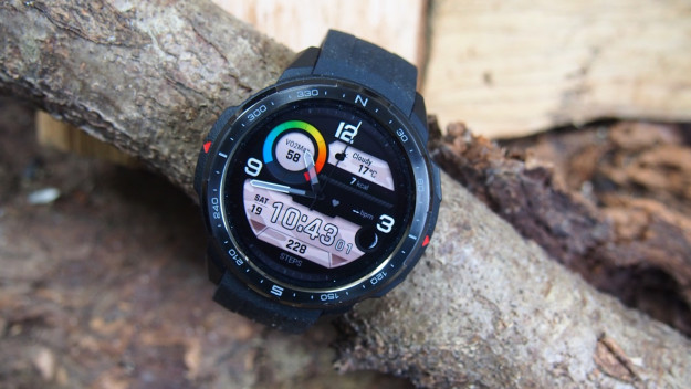 Honor Watch GS Pro review: Light on outdoor substance