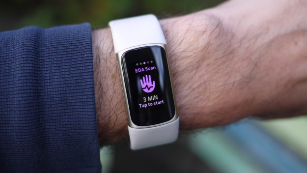 ​New Fitbit patent targets depression and bipolar detection