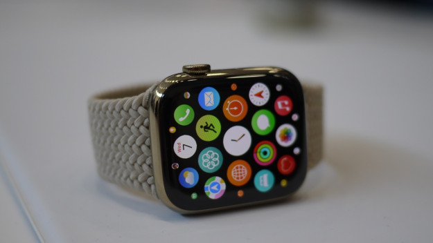 ​Apple Watch Series 8 first look: Changes under the hood