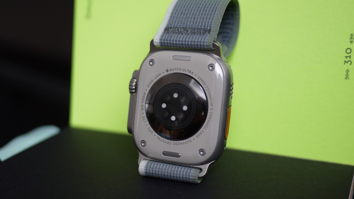 Apple Watch Ultra 2 review photo 1