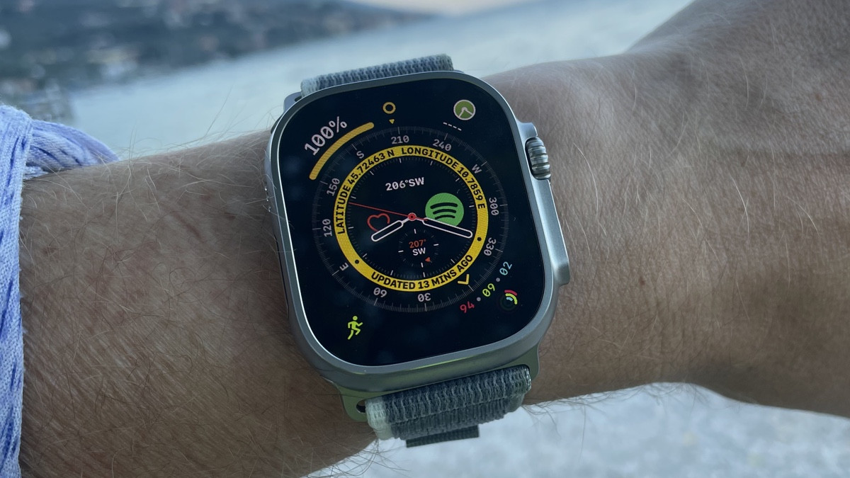Apple Watch Ultra running