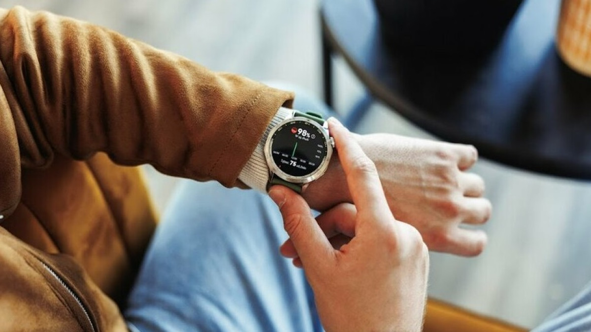 87% of smartwatch owners adopt new healthy habits – study finds photo 2