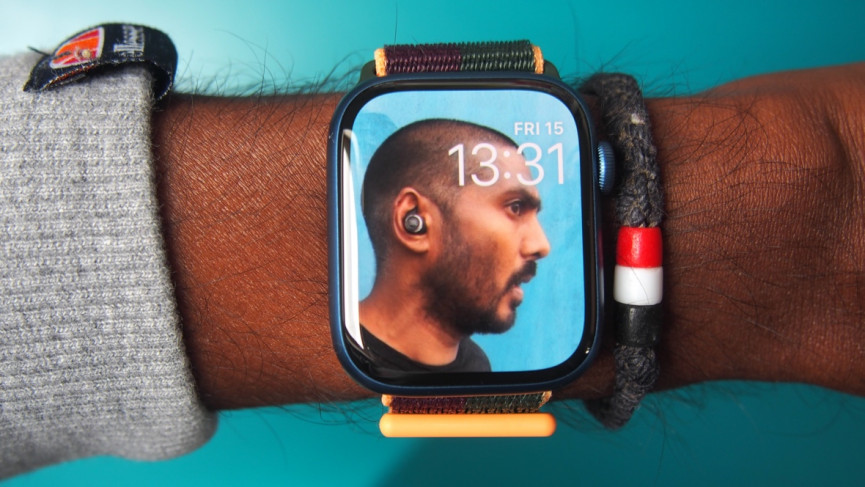 How to use your own photos as an Apple Watch face: Portraits and Photos backgrounds explained